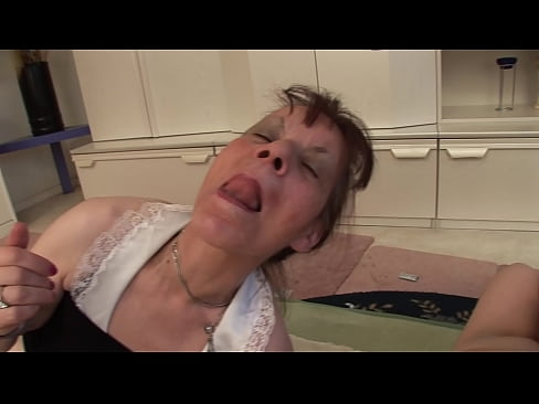 ❤️ De grann ak yon granpapa gen yon triyo Fucking nan ht.fuckmymac.ru ❌️